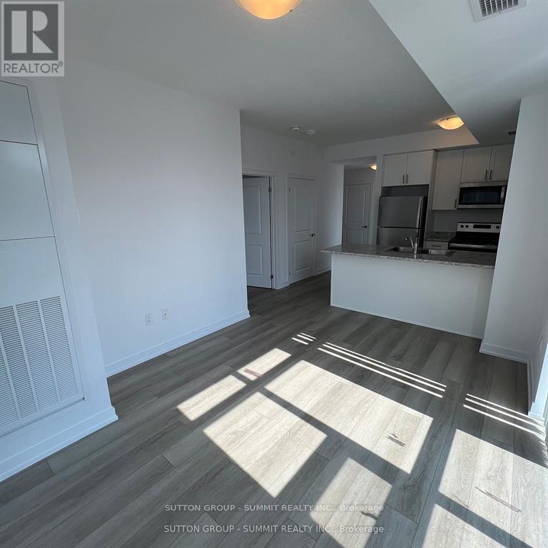 #227 460 DUNDAS STREET E - 12