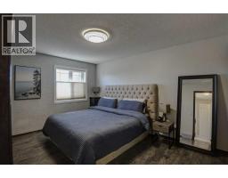 4pc Bathroom - 310 Springs Place Se, Airdrie, AB T4A2C7 Photo 11