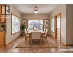 135 Hawkmere View - photo 11