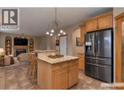 135 Hawkmere View - photo 9