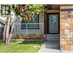 135 Hawkmere View - photo 2
