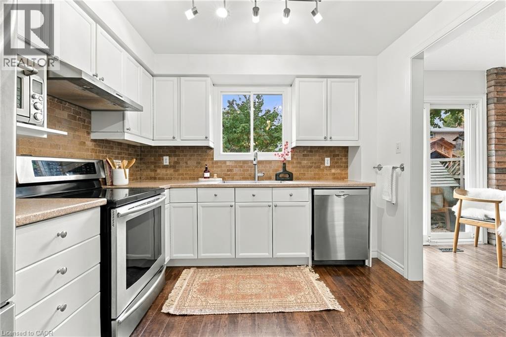 Photo 12 of 3453 HANNIBAL Road, Burlington