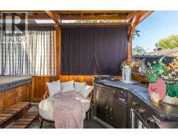 2406 18 Street N, Lethbridge, AB T1H4P9 Photo 35
