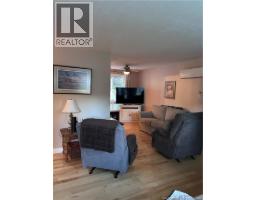 430 Gardiner Street, photo 4