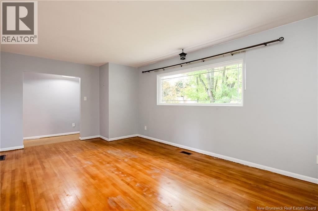 17 Bissett Avenue - Image 6