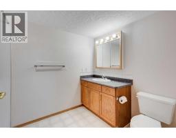 220, 7229 Sierra Morena Boulevard Sw, Calgary, AB T3H3L8 Photo 23