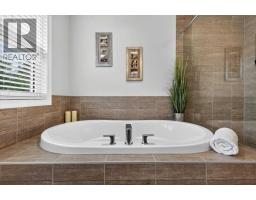 66 Masters Villas Se, Calgary, AB T3M2N4 Photo 34