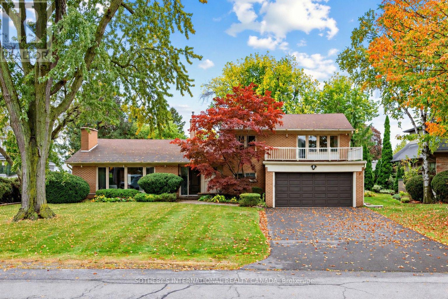 95 Princess Anne Crescent, Toronto, ON photo 1