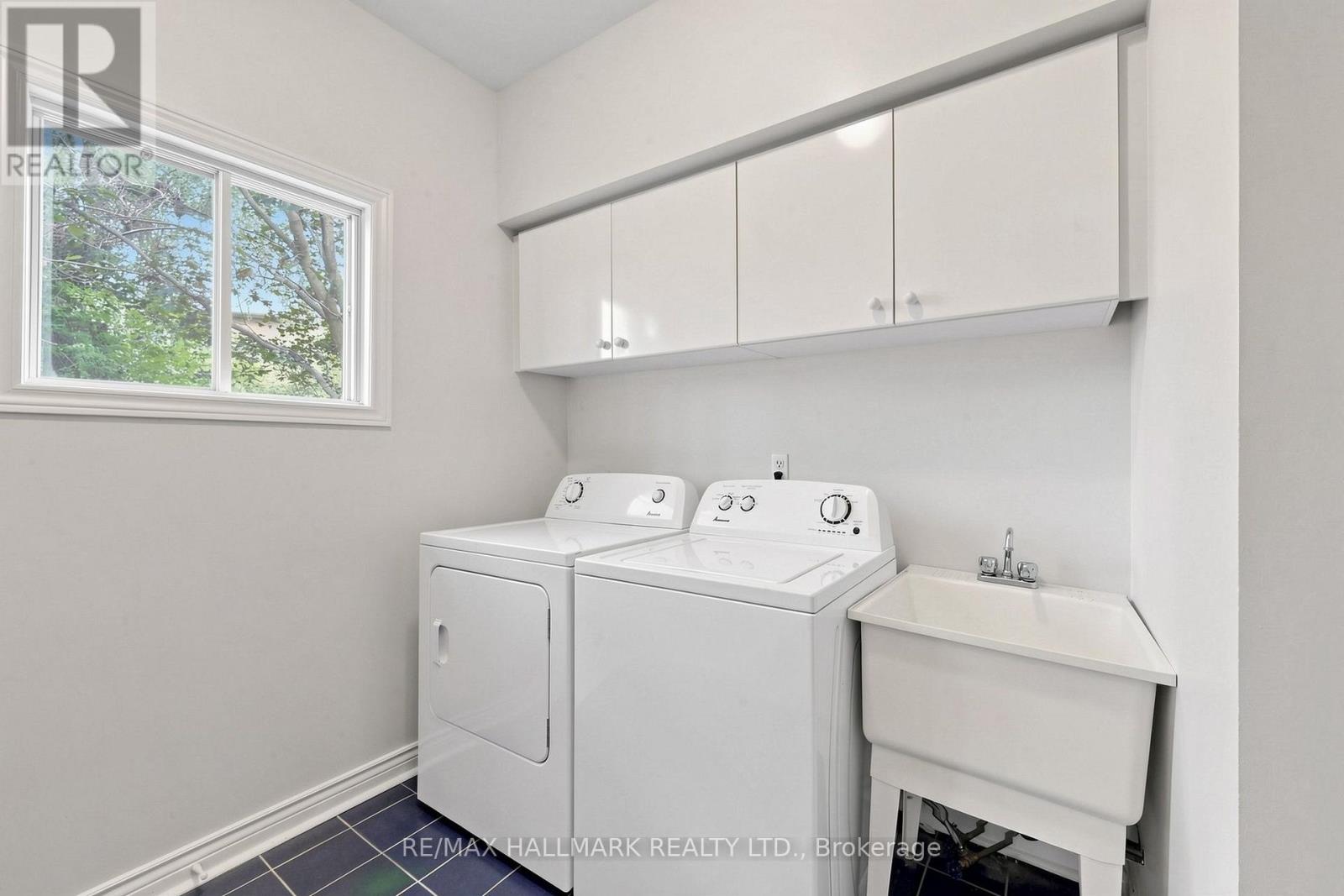 Photo 17 of 10 Driftwood Court, Richmond Hill (Oak Ridges)