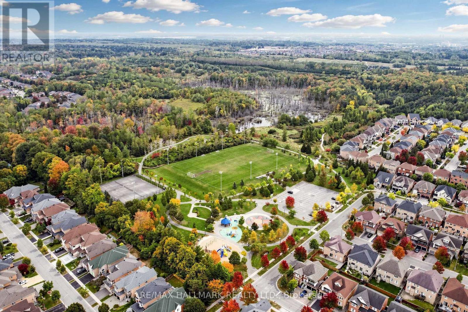 Photo 28 of 10 Driftwood Court, Richmond Hill (Oak Ridges)