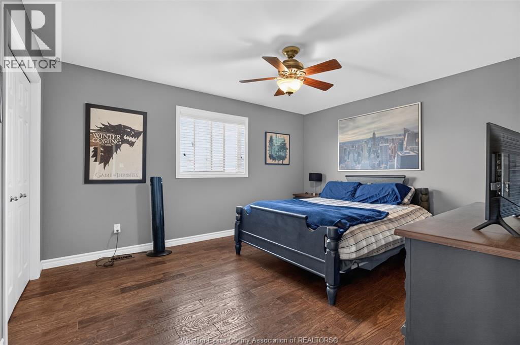 1049 THUNDERBAY - Image 21