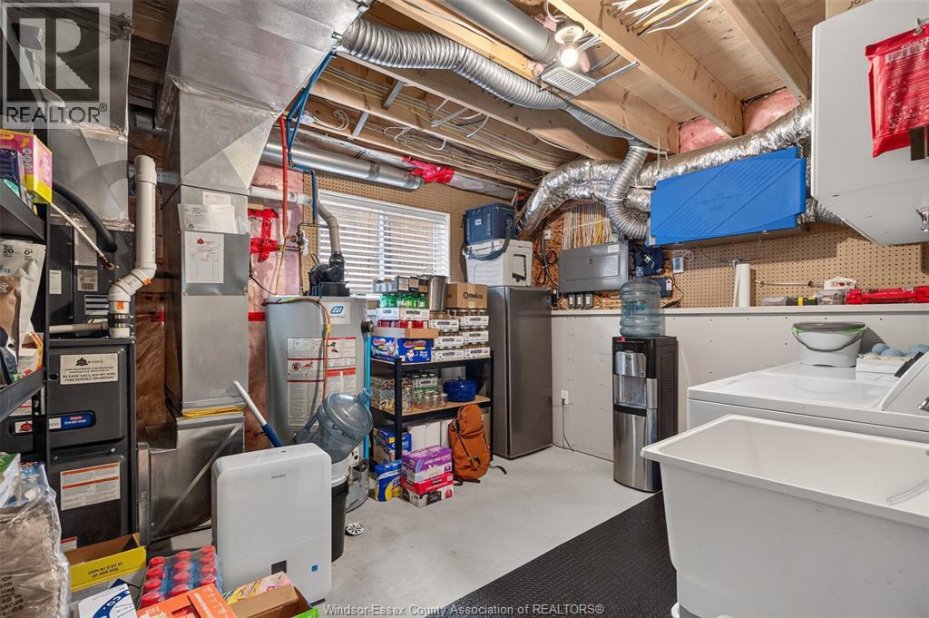 1049 THUNDERBAY - Image 40