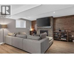 1049 Thunderbay, Windsor, ON N8P0C1 Photo 32