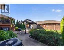 1049 Thunderbay, Windsor, ON N8P0C1 Photo 44