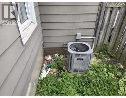 1674 Hickory Road Unit# Main, Windsor, ON N8Y3T3 Photo 21