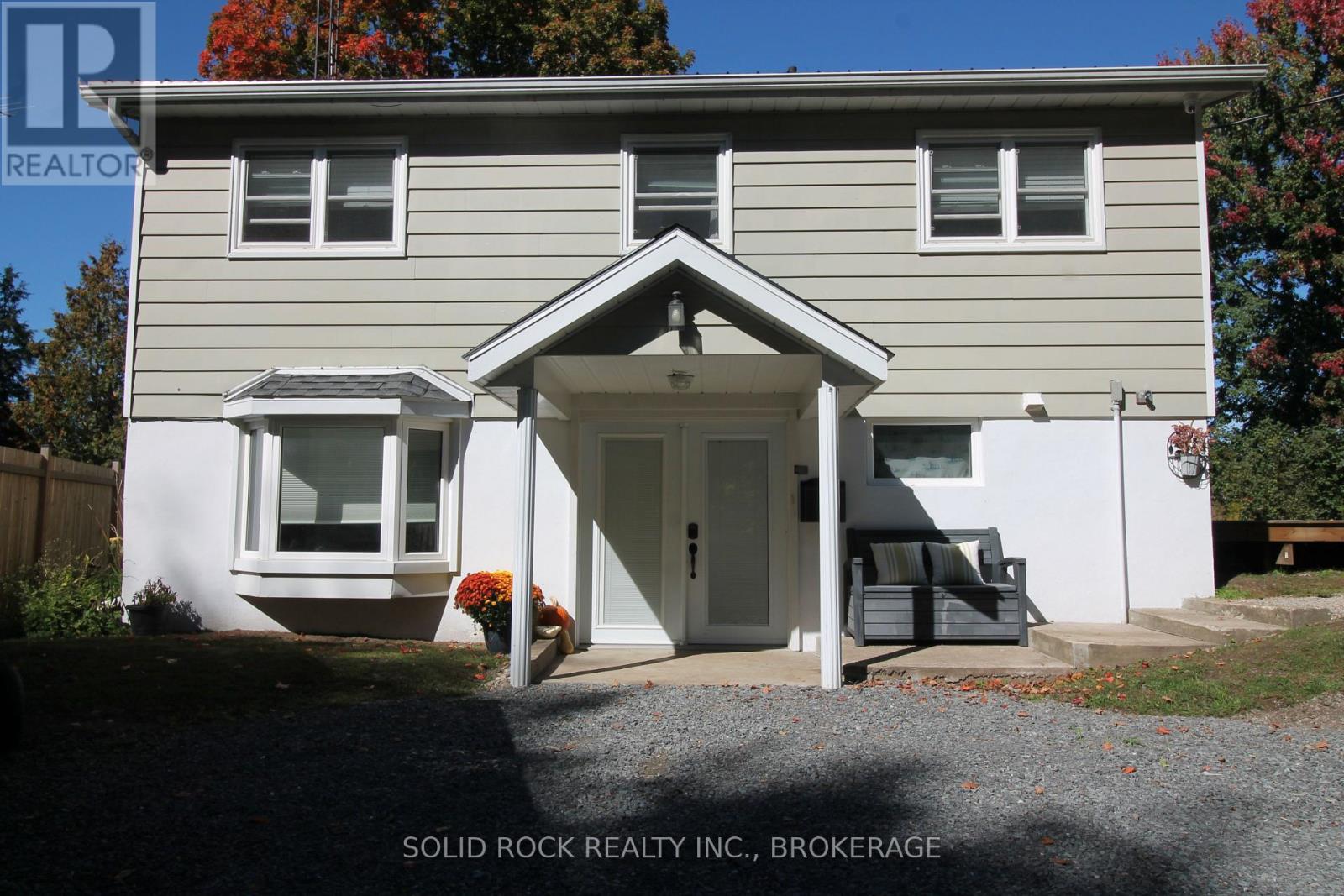 1127 PERRY LANE - 1