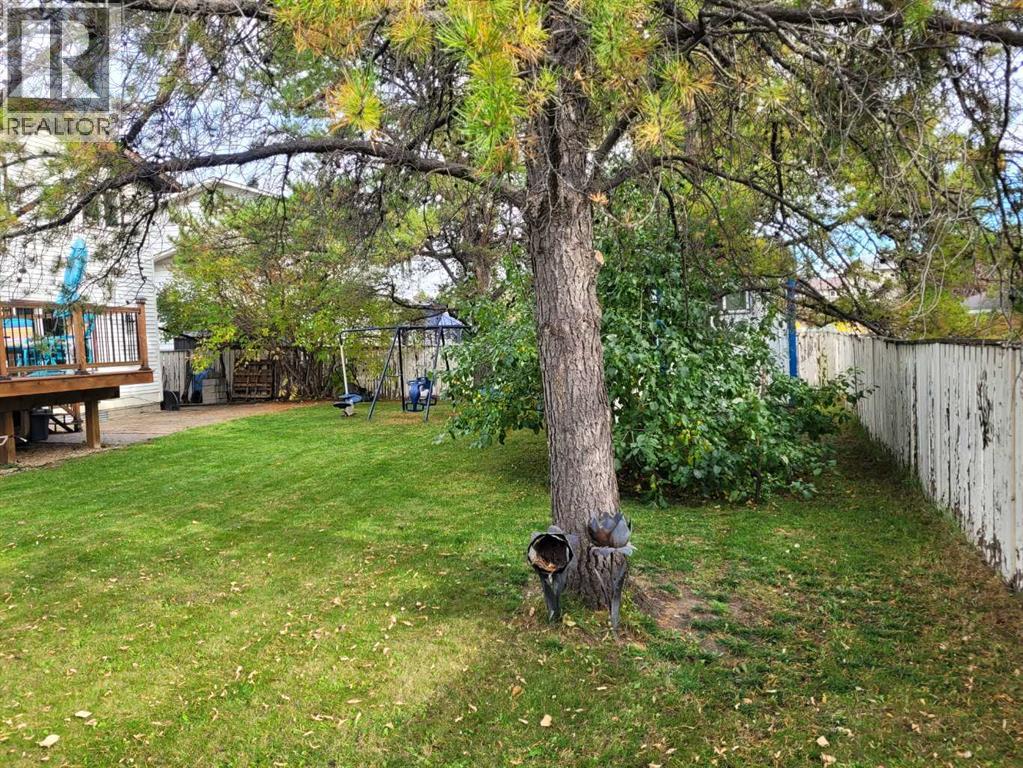7214 97 Street - 10