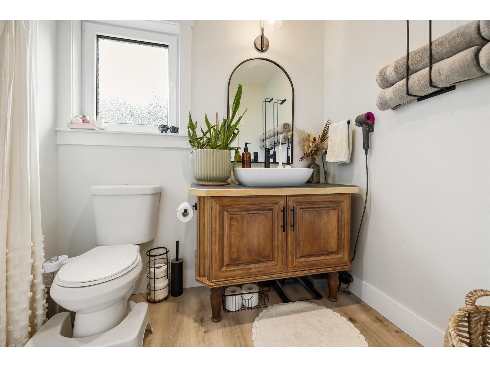 25088 59 AVENUE, Langley