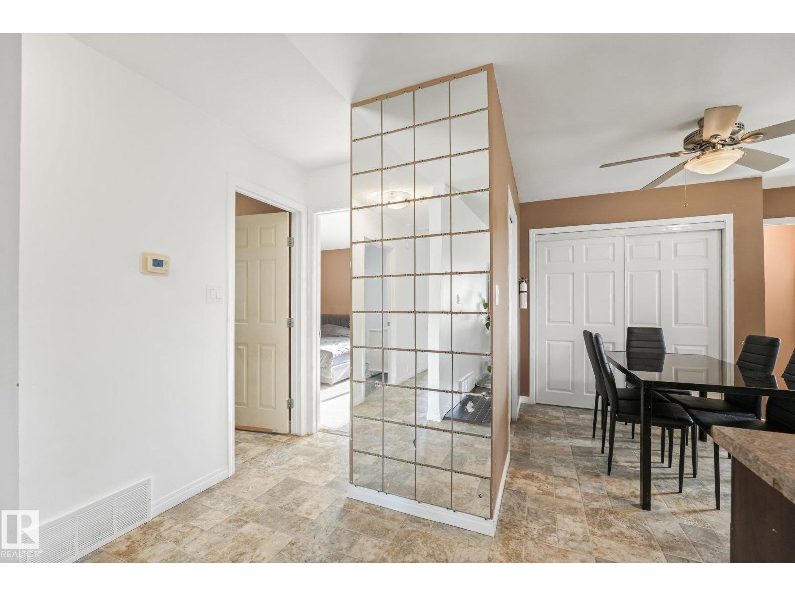 3963 57 ST NW - Image 11