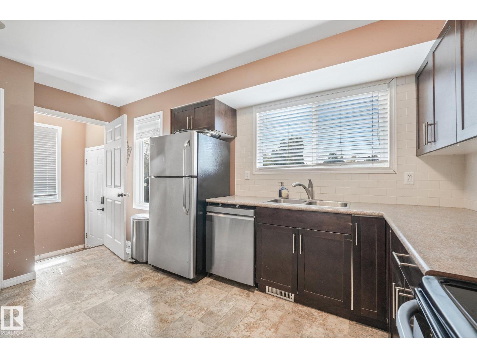 3963 57 ST NW - 18