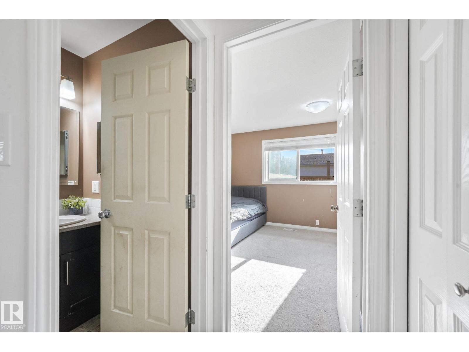 3963 57 ST NW - 22