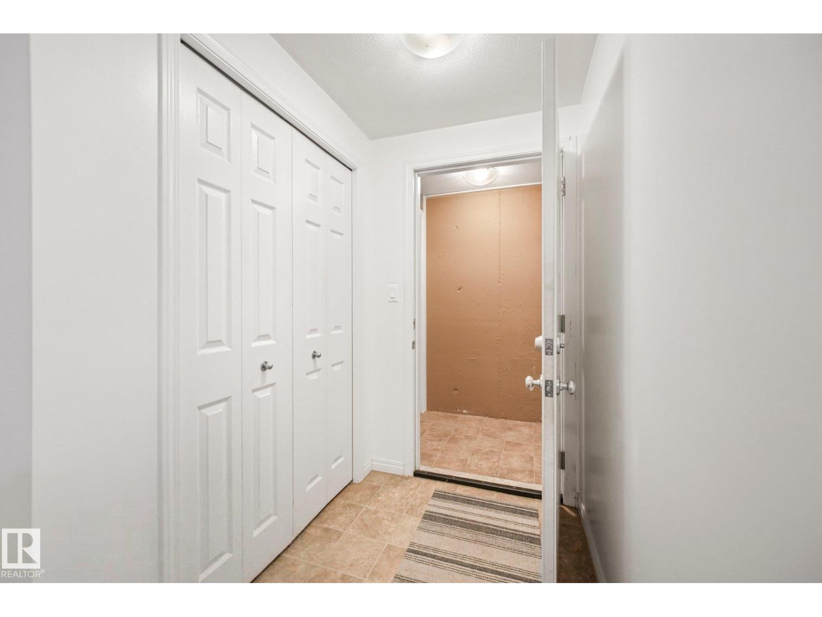 3963 57 ST NW - 31