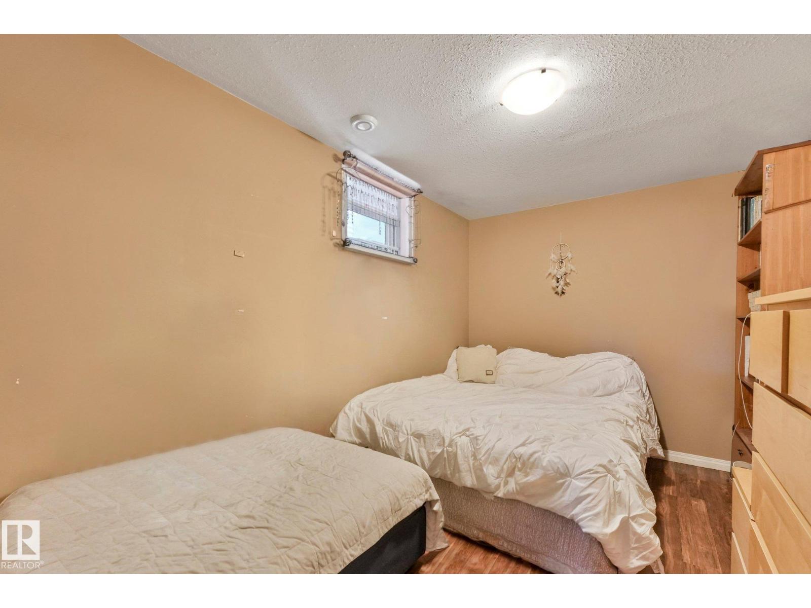 3963 57 ST NW - Image 38