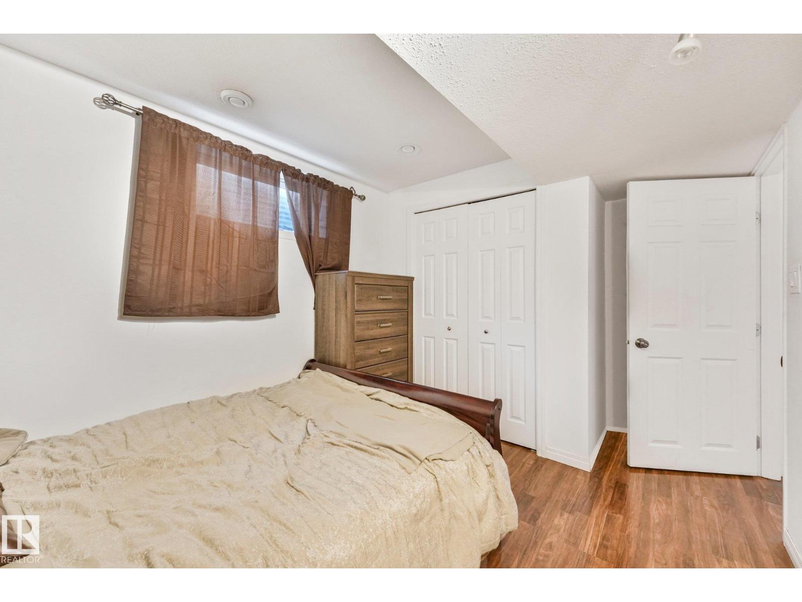 3963 57 ST NW - 41