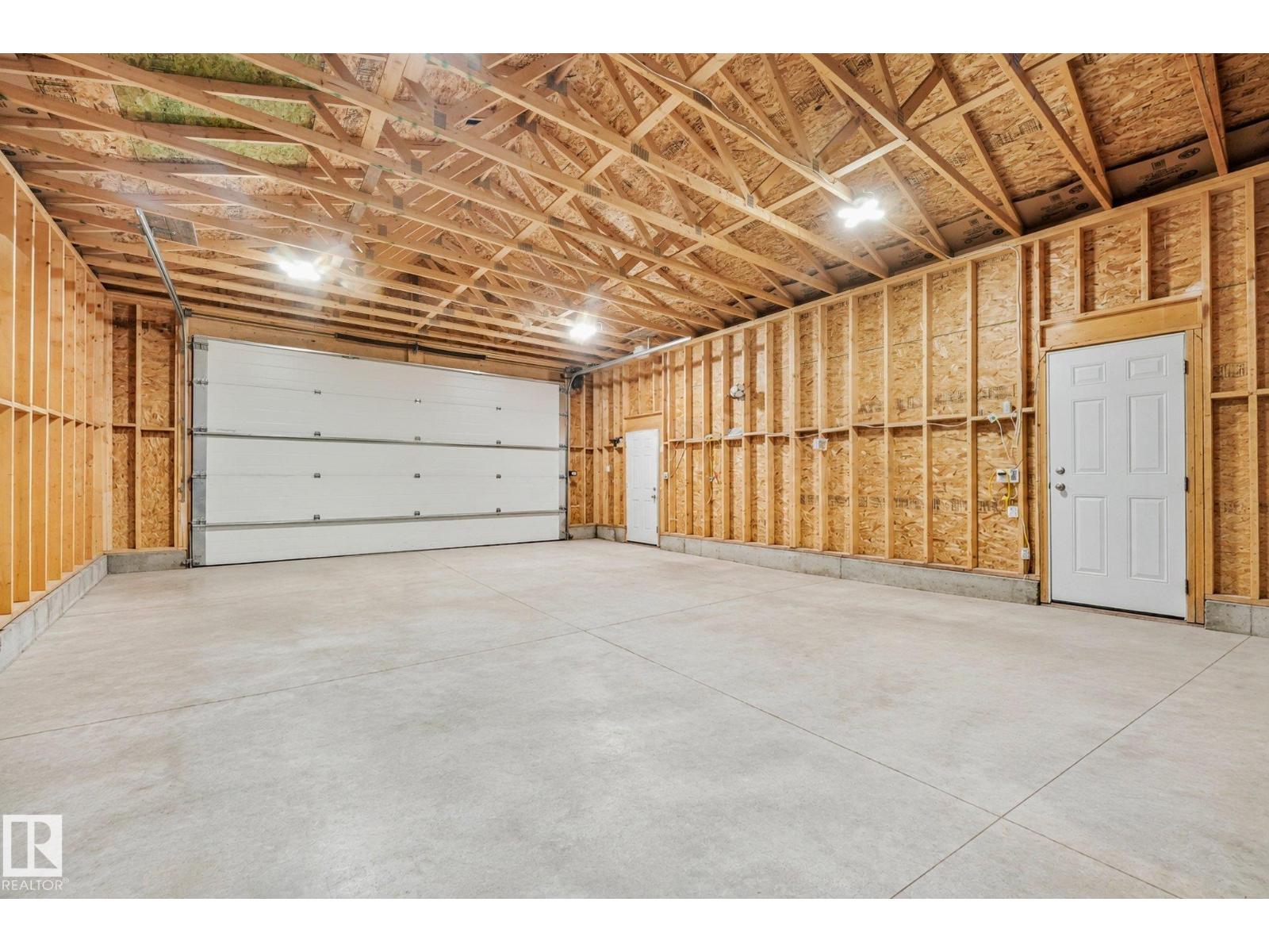 3963 57 ST NW - 44