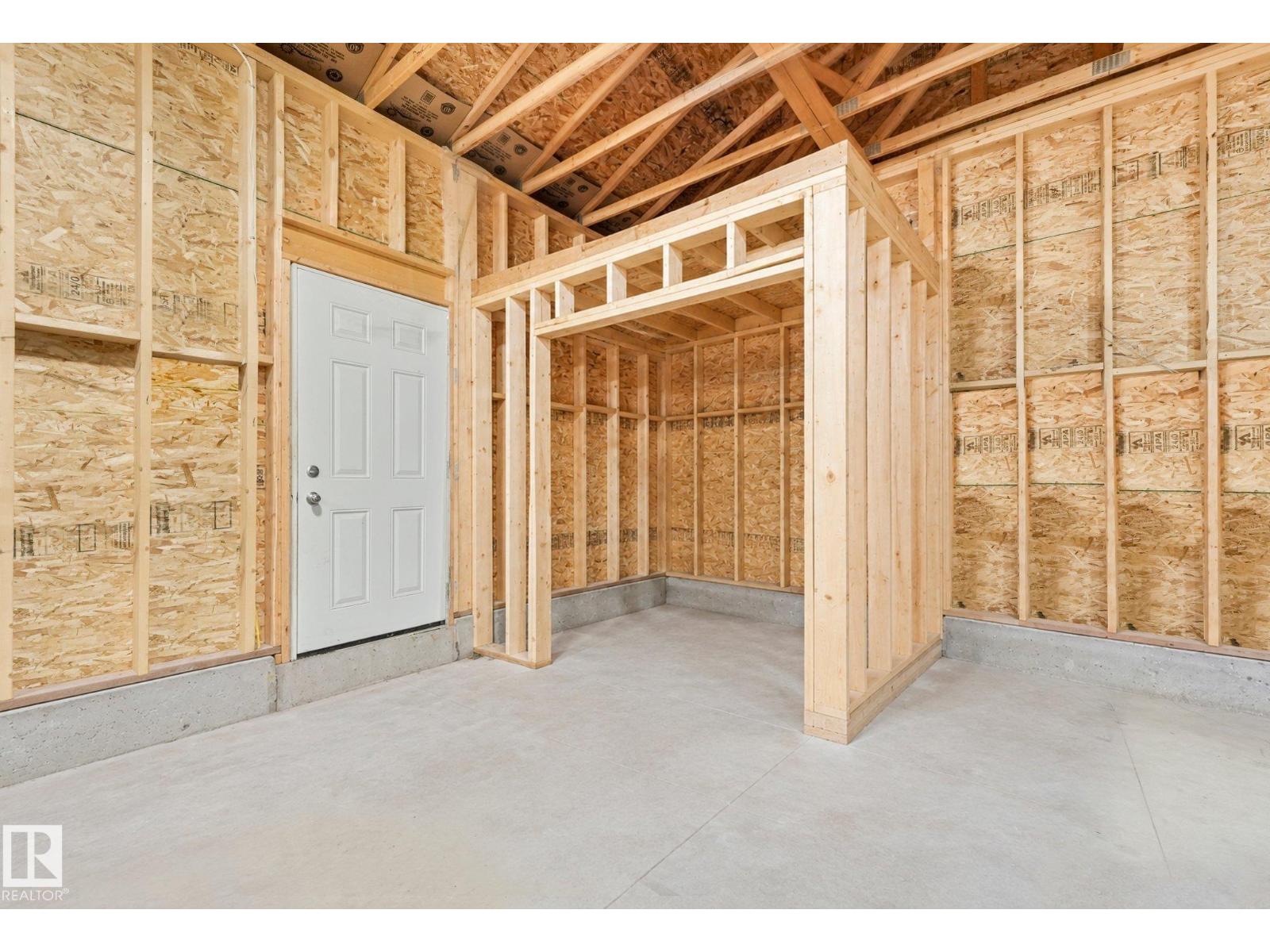 3963 57 ST NW - Image 47