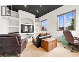 32 Tuscany Ravine Crescent Nw, Calgary, AB T3L2X1 Photo 17