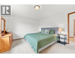 32 Tuscany Ravine Crescent Nw, Calgary, AB T3L2X1 Photo 23
