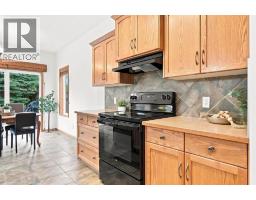 Bedroom - 32 Tuscany Ravine Crescent Nw, Calgary, AB T3L2X1 Photo 11
