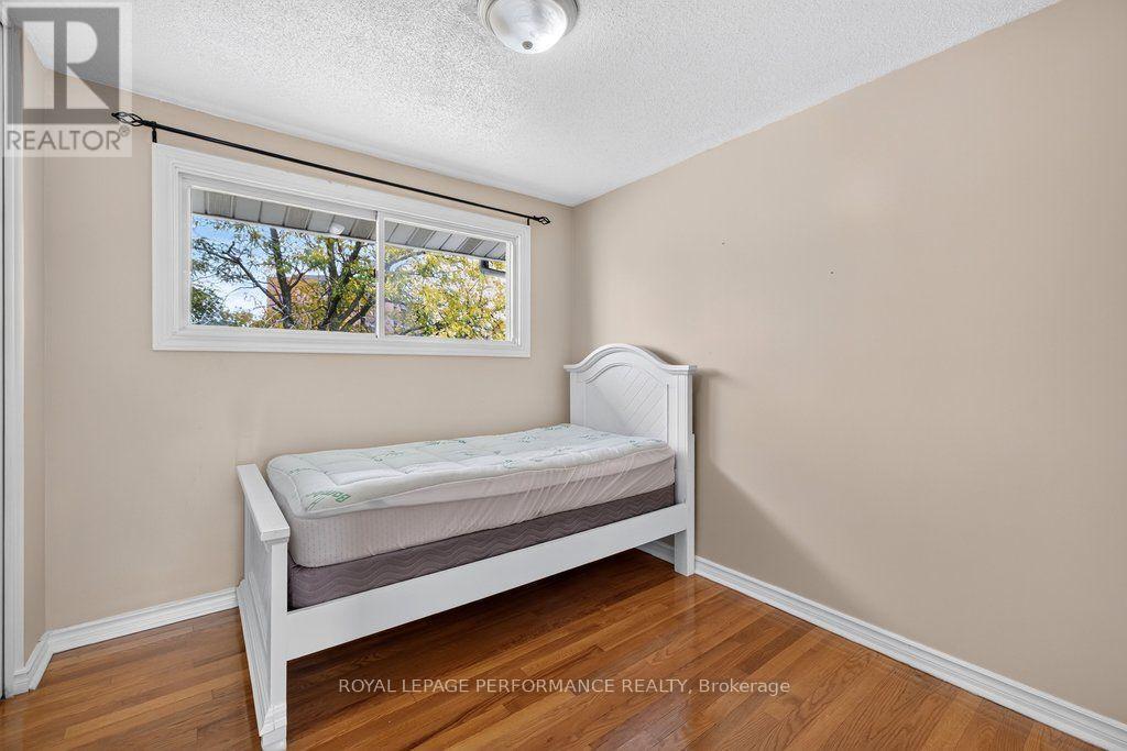 2258 Russell Road