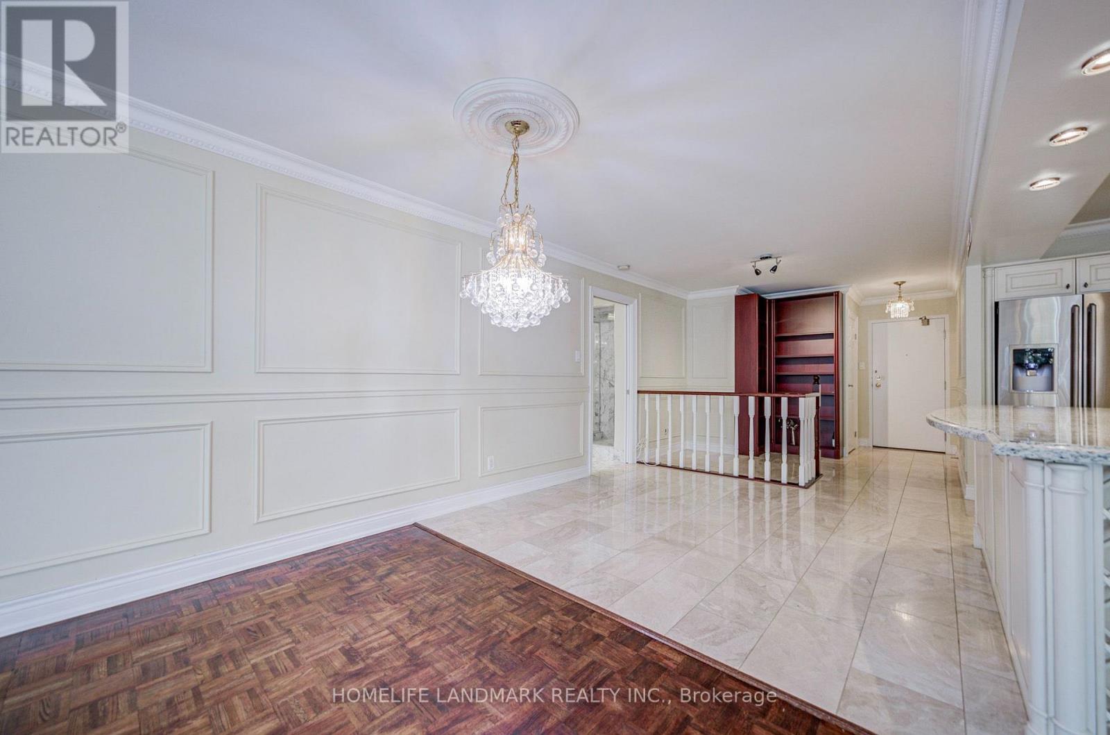 #301 96 FIFESHIRE ROAD - 20