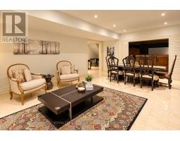 1 Oakley Place, Toronto, ON M2P2G3 Photo 16