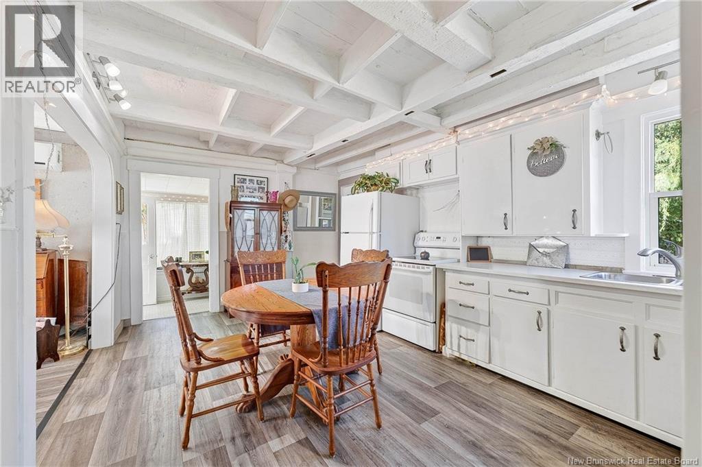 3 Pleasant Street - 17