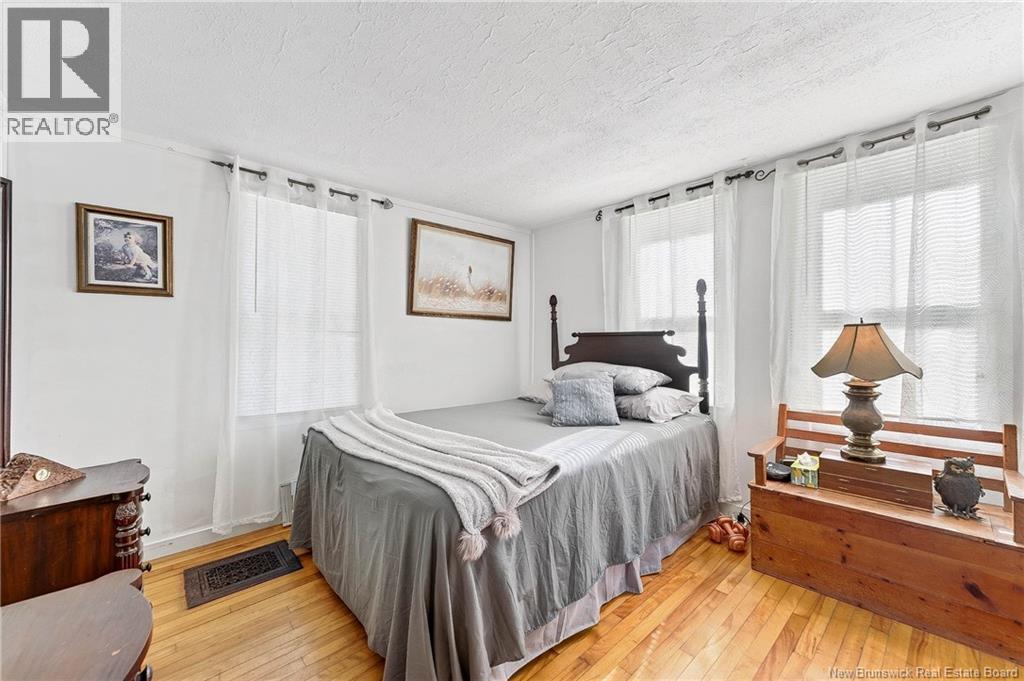 3 Pleasant Street - 21