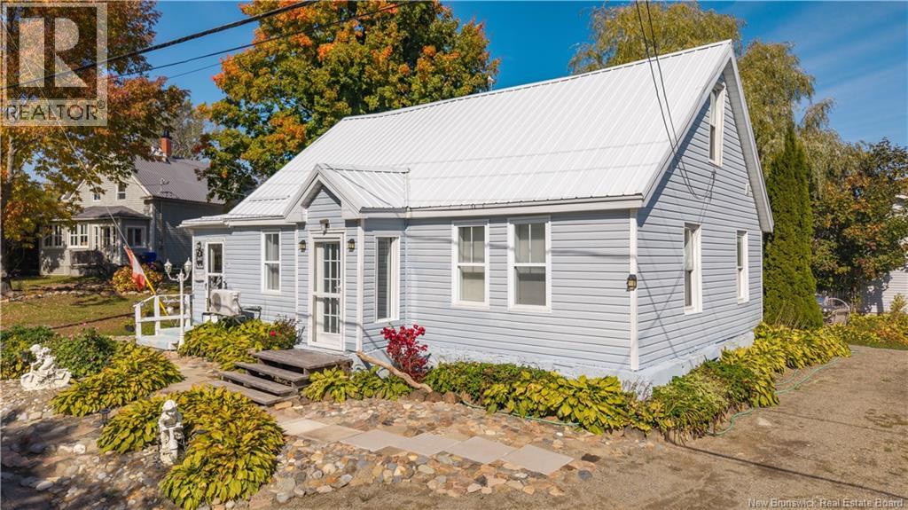 3 Pleasant Street - 3