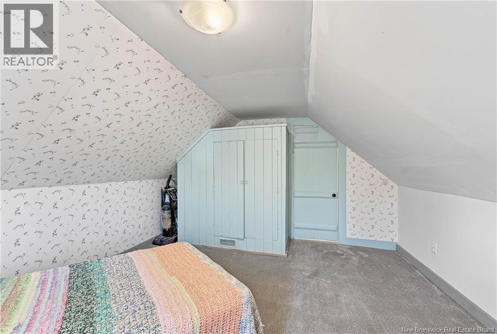 3 Pleasant Street - 32