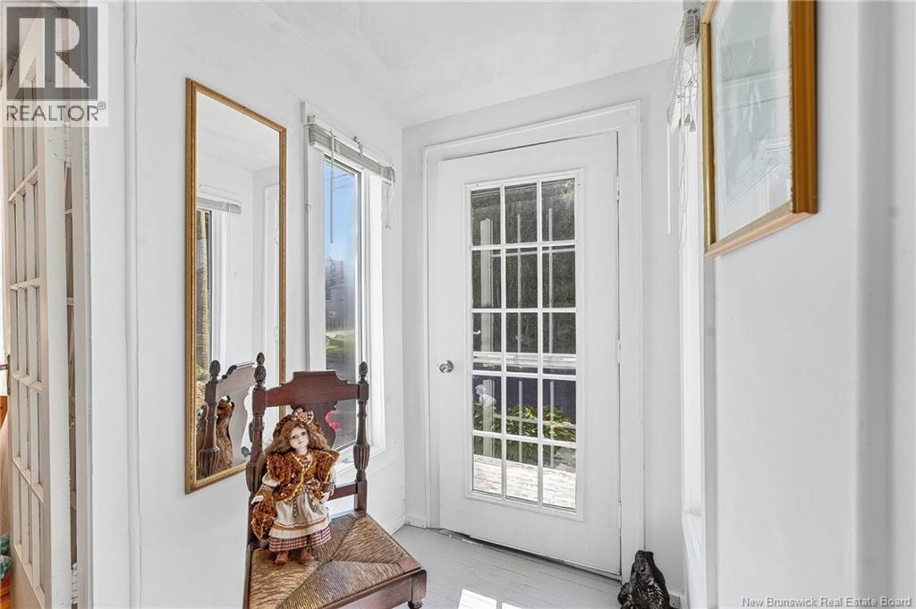 3 Pleasant Street - 36