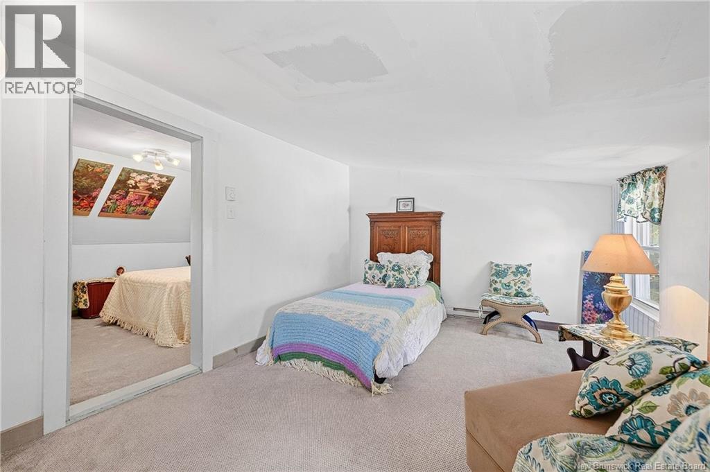 3 Pleasant Street - 38