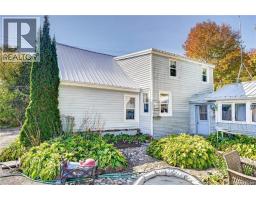 4pc Bathroom - 3 Pleasant Street, St  Stephen, NB E3L1A1 Photo 6