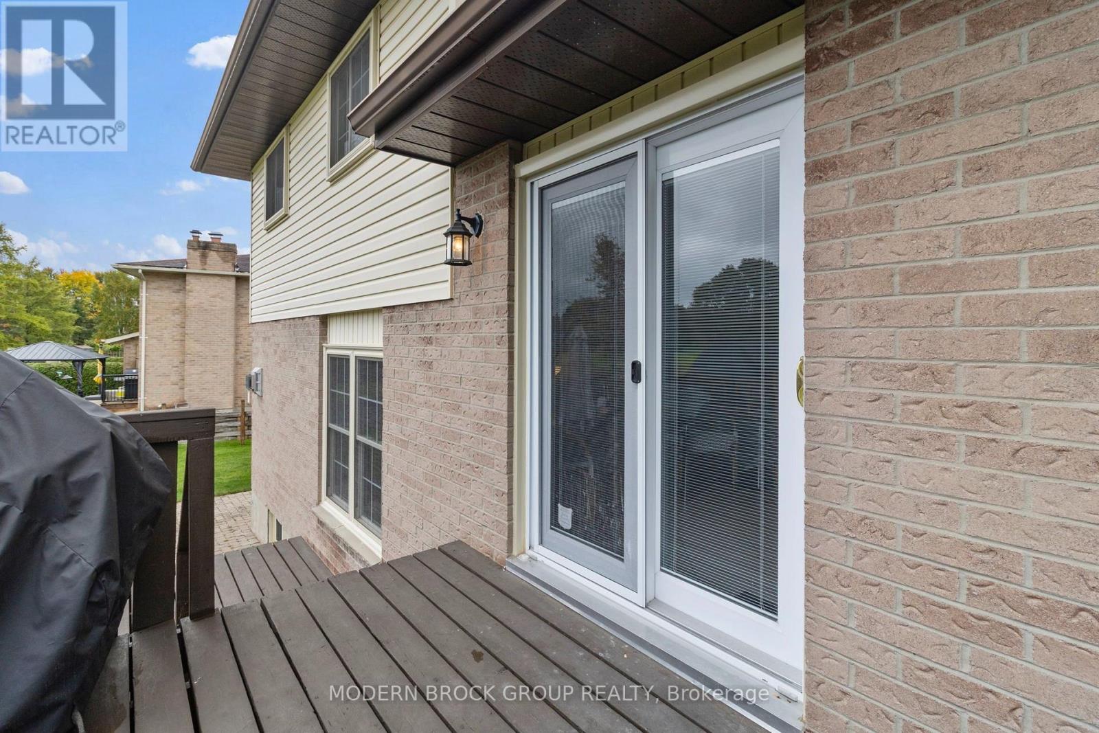 141 BELEY STREET - 12