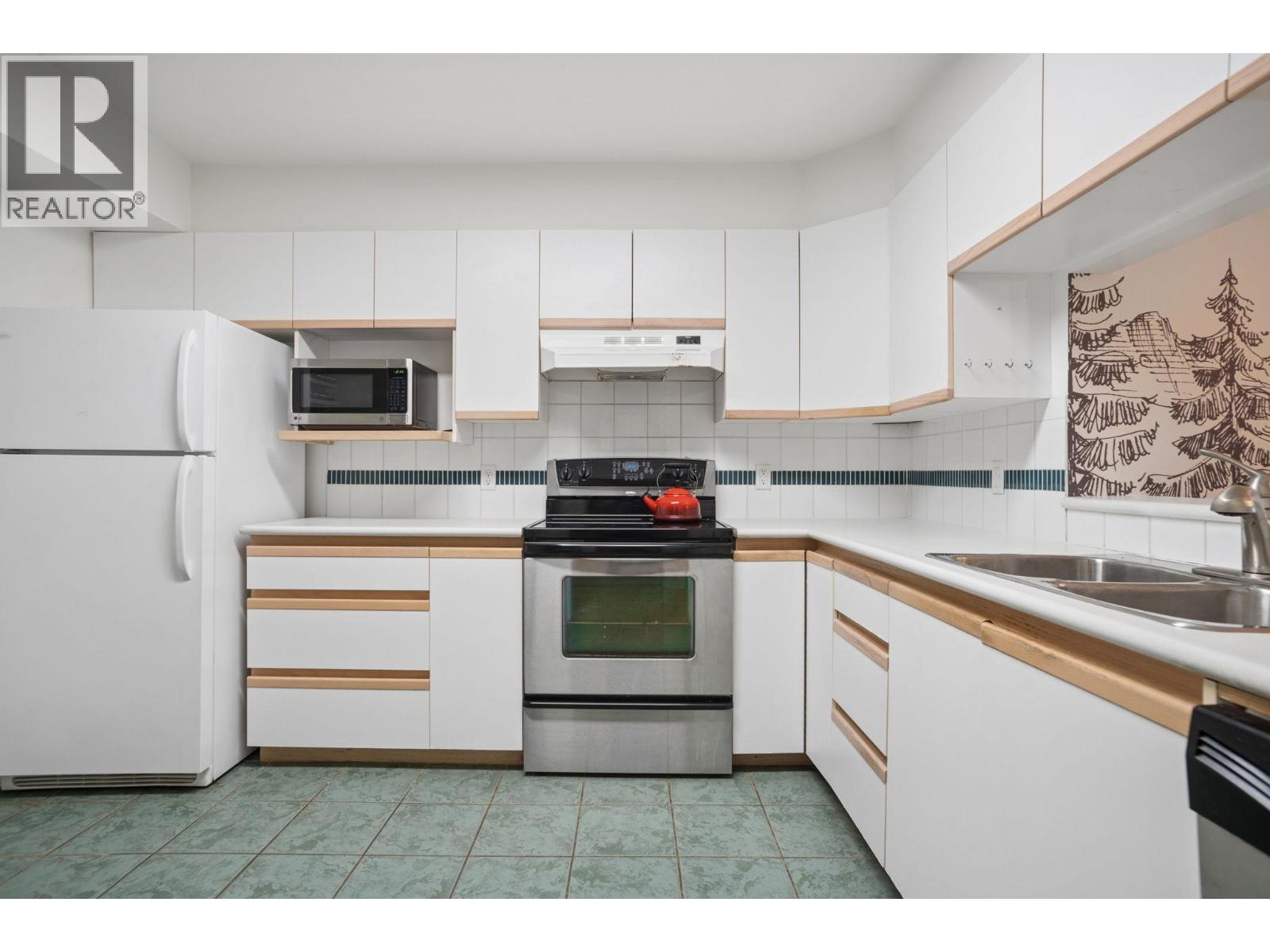 108 1655 AUGUSTA AVENUE, Burnaby