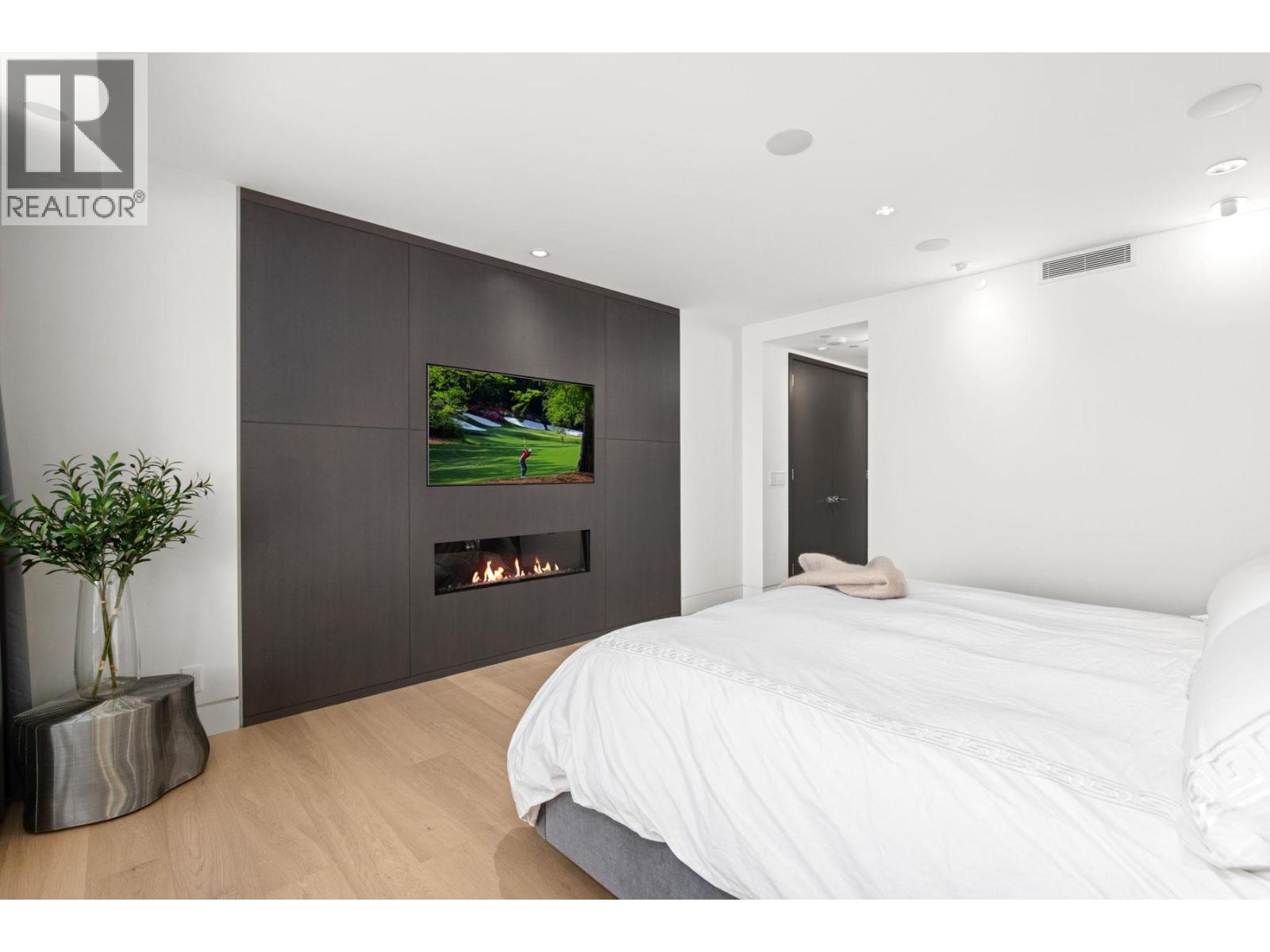 3401 1011 W CORDOVA STREET, Vancouver