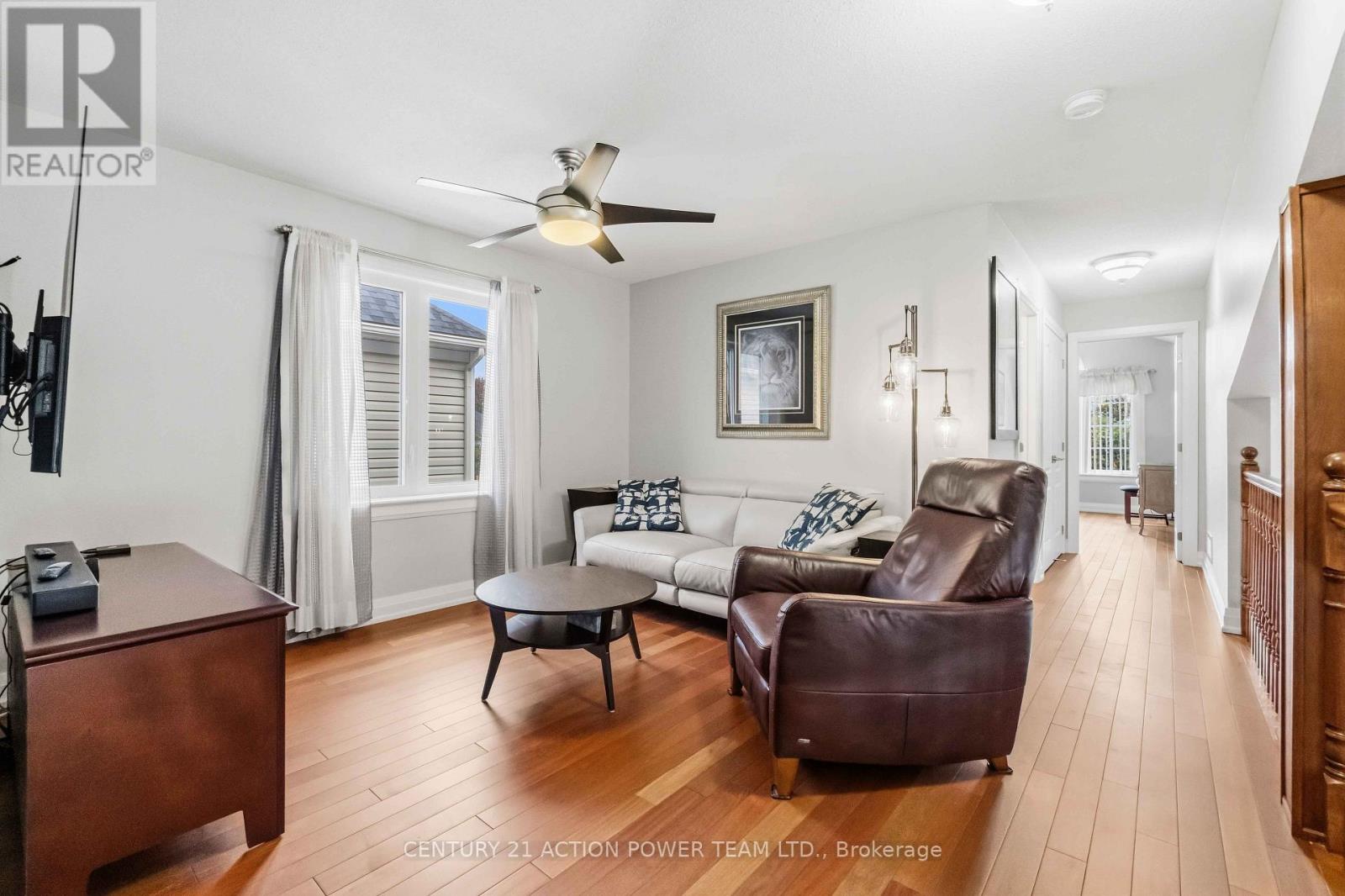 83 BLACKSHIRE CIRCLE - Image 25
