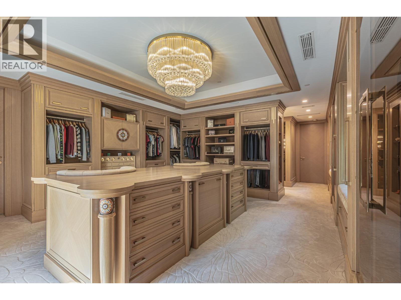2867 MARINE DRIVE, West Vancouver
