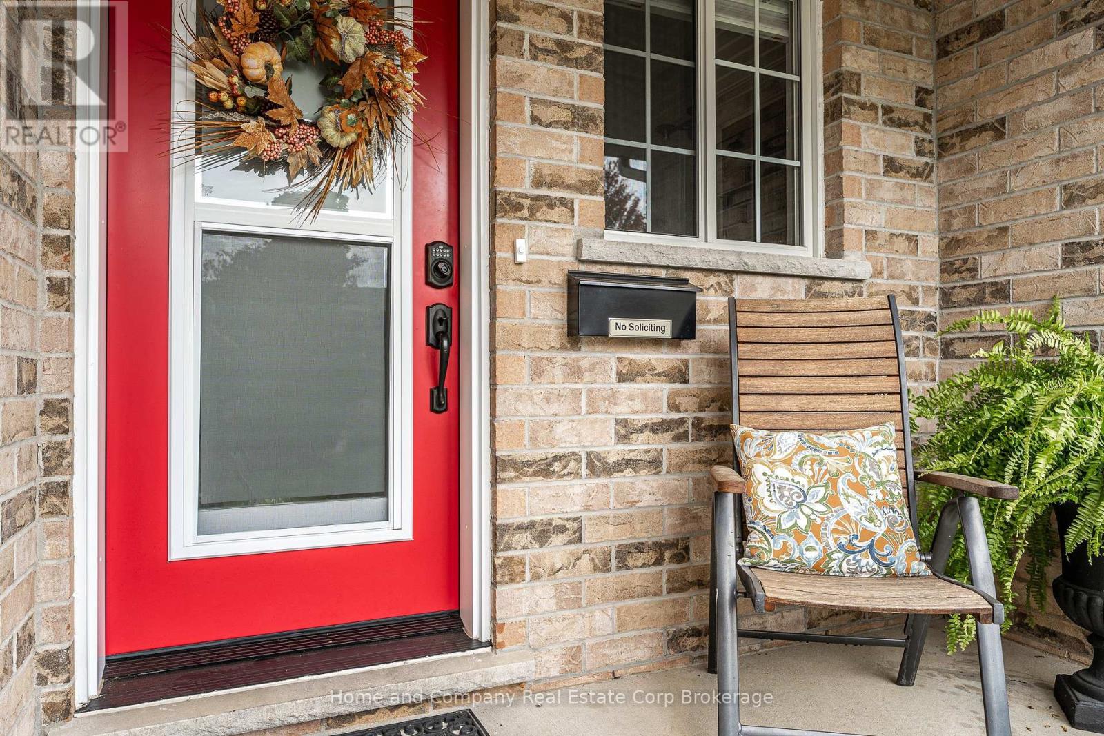 160 ATHLONE CRESCENT - Image 5