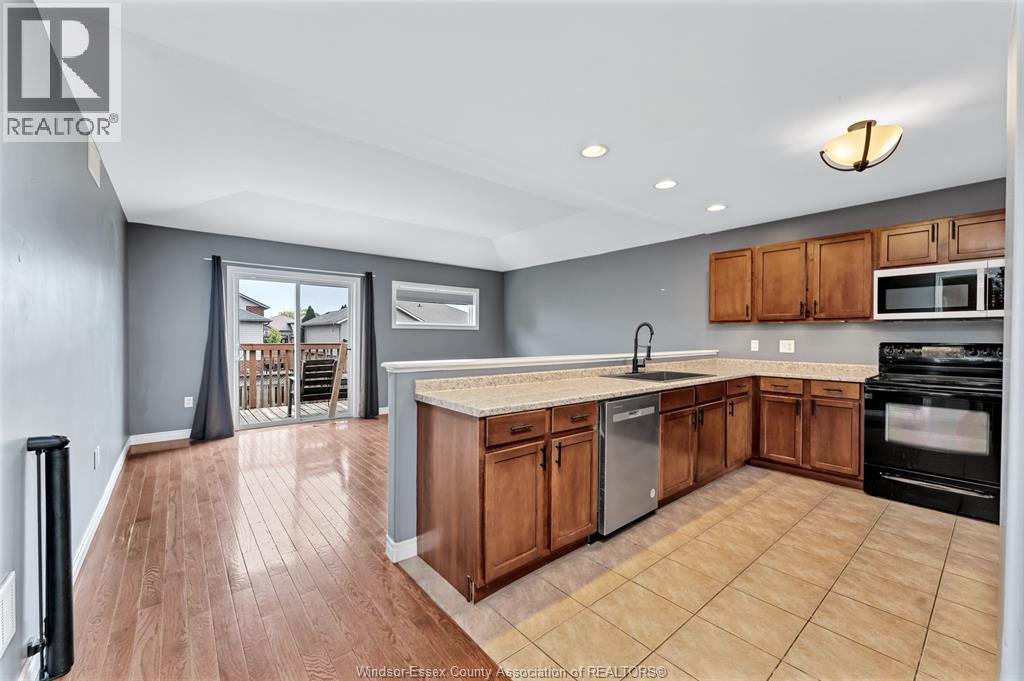 1397 Crosswinds DRIVE - Image 14